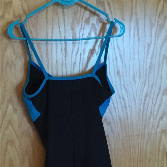 Speedo one piece swim suit - Picture 3 of 4